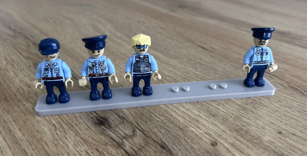 COGO stavebnice Pet Center 632 dílků – kompatibilní s LEGO® + stojánek na minifigurky ZDARMA