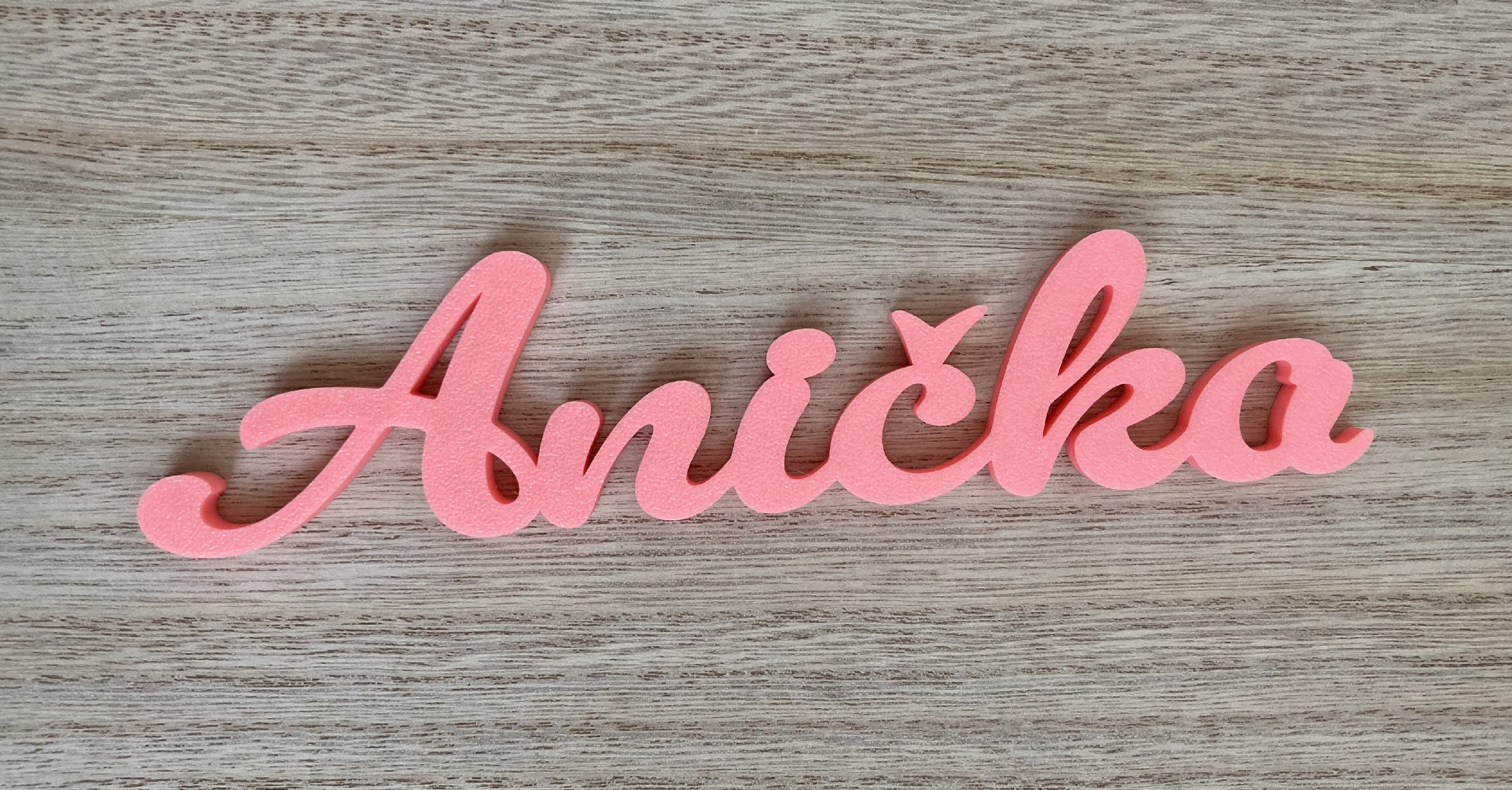 Jméno/nápis k postavení